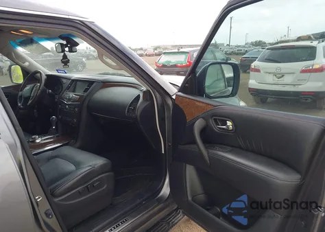 2016 Infiniti Qx80 z USA, uszkodzony, nr VIN JN8AZ2NC9G9401257